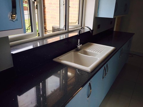 Quartz granite window - quartz,